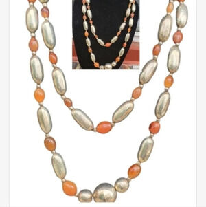 Vintage  Liquid Silver & Carneloan Double strand necklace‎